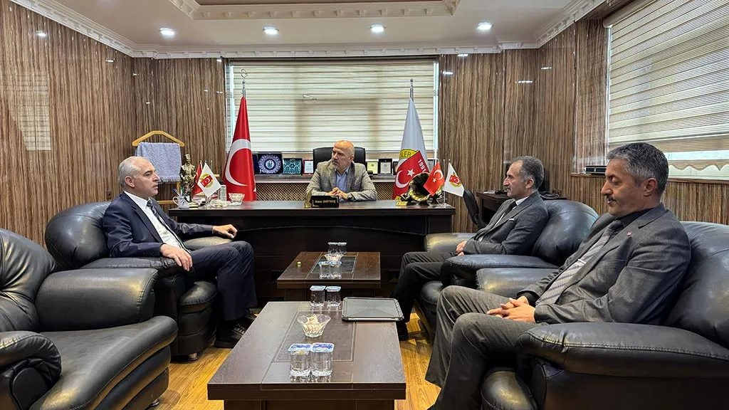 Bayburt SGK Müdürü Nejat Deniz Gazeteciler Cemiyetini Ziyaret Etti